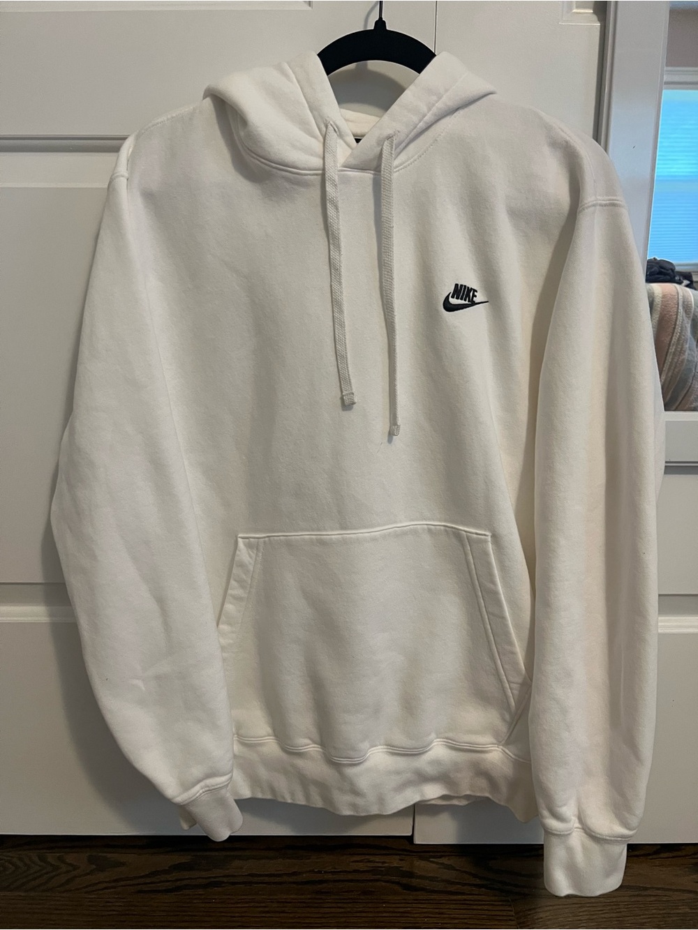 Men’s Nike White Pullover Hoodie Size Large